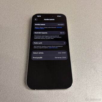 iPhone 16 Pro 128GB bílý, 100% baterie, bez škrábance - 8