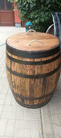Dřevěné sudy, květináče- dubové 225 litrů - 8