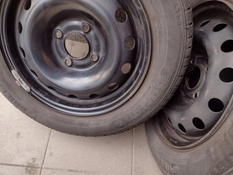 Pneu 175/65 R14 s disky – Peugeot - 8