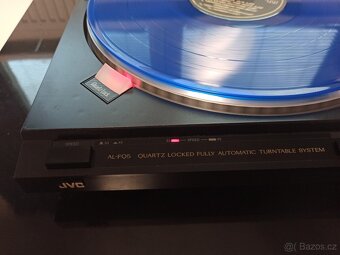 Sestava JVC - 8