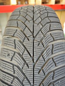 Zimní Kumho WinterCraft WP52 225/60 R18 104V DOT2923 - 8