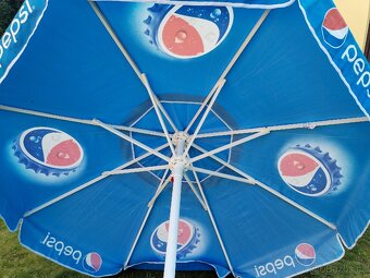 Slunečník Pepsi - 8