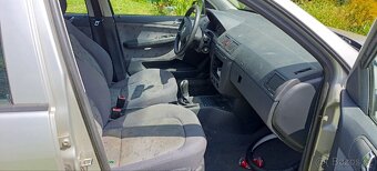 Škoda fabia 1.4 16V 55kw combi - klima, výhřev sedaček. - 8