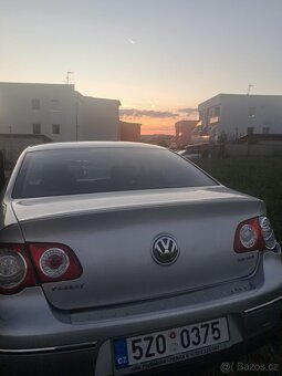 Passat B6 2.tdi 103kw, bourány na pravé straně. Pojízdný - 8