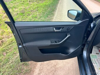 ► ŠKODA FABIA III 1.2 TSI 66KW STYLE LED - SENZORY - TAŽNÉ - 8