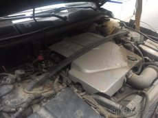 Cadillac SRX 3.6 V6 i 4,6 V8  Sport Luxury na díly - 8