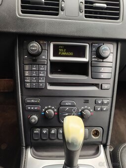 Náhradné diely Volvo XC90 2,4 diesel automat - 8