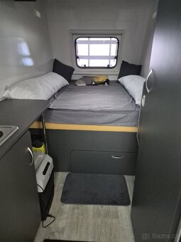 Obytný přívěs [karavan] - 8