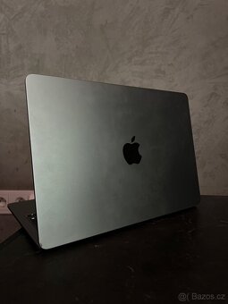 APPLE MACBOOK AIR 13” 2022 M2/256GB/8GB CZ - 8