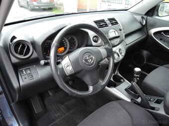 Toyota Rav4 2,2 D-4D Servis 170tkm 2007 - 8