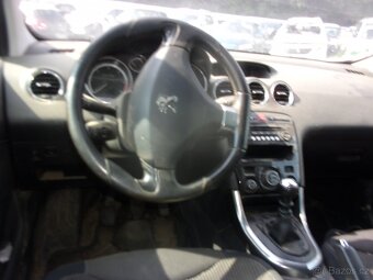 Peugeot 308 SW 1,6 HDi 84kW - 8