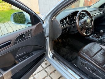 Superb 4x4 L&K 2.0 Tdi 125Kw, 2013 Pěkný stav - 8
