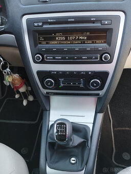 Škoda Octavia II 2012 - 8