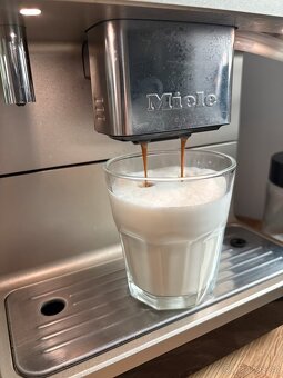 kávovar Miele CM 6360 - 8