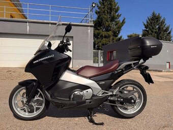 2012 HONDA  NC 700 d INTEGRA, po servisu, nové pmeu - 8