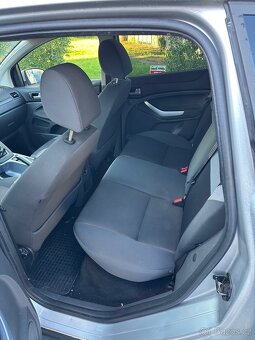 Prodám Ford Kuga 2010 r.v 2.0 tdci 100kw. - 8