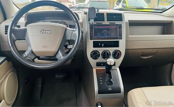 JEEP PATRIOT 2,4 benzín - 8