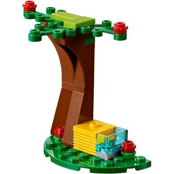 41339 Lego Friends - Mia a jeji karavan - 8