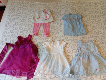 MEGA BALÍK 58 KS DÍVČÍHO OBLEČENÍ VEL.86 ZA SUPER CENU 3500, - 8