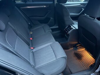 PRONÁJEM VOZIDLA SKODA SUPERB SPORT LINE, 2.0 TDi, DSG, R.V. - 8