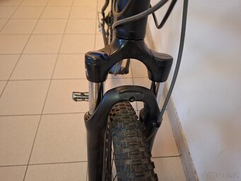 Bulls Cross Flyer - 8