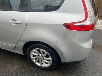 Renault Scénic III 1.6 DCI - 8