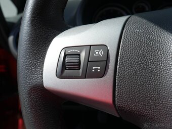 Opel Corsa 1.2i , 63 kW benzín, 2013 - 8