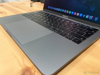 MacBook PRO 13, TouchBar, i7, 16 GB RAM, 512 GB SSD - 8