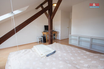 Pronájem bytu 2+kk, 50 m2, Praha, ul. Holandská - 8