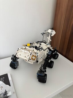 lego technic 42158 NASA Mars Rover Perseverance - 8