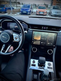 Jaguar F pace 294kw 2021 - 8