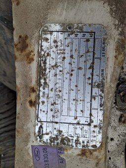 PRODAM FORD SIERRA 1.8 - 8