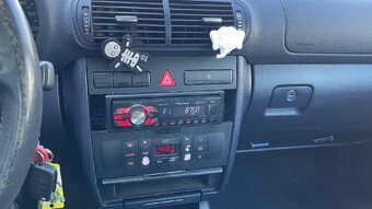 Audi A3, 1,6 75KW // BEZ STK // RV 7/2002 - 8