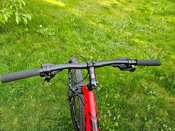 Horske kolo Trek x caliber 8 29 Kotoučové brzdy - 8