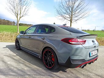 Hyundai i30N Fastback Performance - 8
