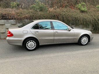 Mercedes - Benz  E 240i  Elegance  Manuál - 8
