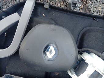 RENAULT TRAFIC 3 AIRBAGY SADA VČ. PYROPASŮ A JEDNOTKY OK - 8