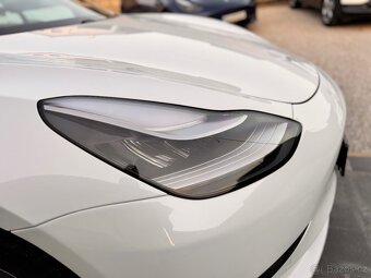 Tesla Model 3 Standard Range - 8