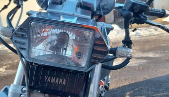 Yamaha FZX 750 - 8