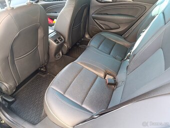 Opel Insignia 1.5 Turbo Benzín - 8