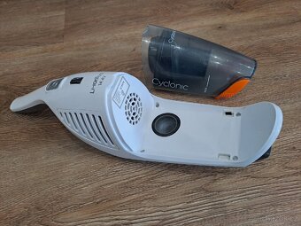vysavač GORENJE 14.4V - 8