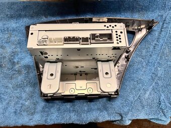 originál Radio Honda Civic od 2012+ - 8