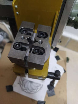 Frézka Proxxon "cnc" - 8