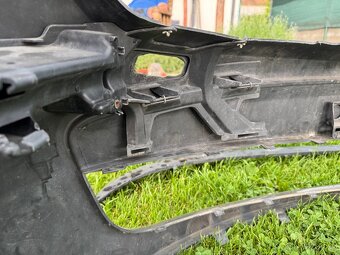 Renault Laguna III GT přední nárazník - 8