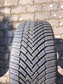 Alu kola + pneu 225/45R17 celoroční z BMW Z4 - 8