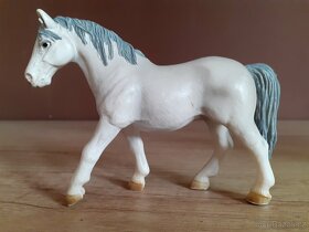 SCHLEICH Koně SBĚRATELSKĒ FIGURKY 22 - 8