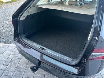 ŠKODA SUPERB 2.0 TDI 110 KW TAŽNÉ MATRIX m2021 - 8