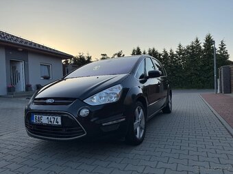 Prodám Ford S-max 2,0 TDCI Titanium v černé kůži - 8