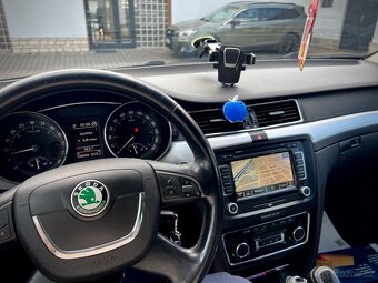 Škoda Superb 1.6 TDI - 8