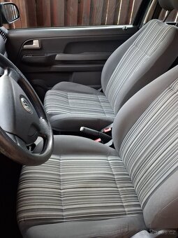 Volkswagen Fox - 8